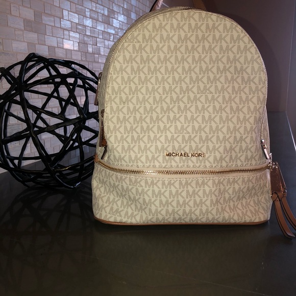 MK mini book bag - Picture 1 of 4